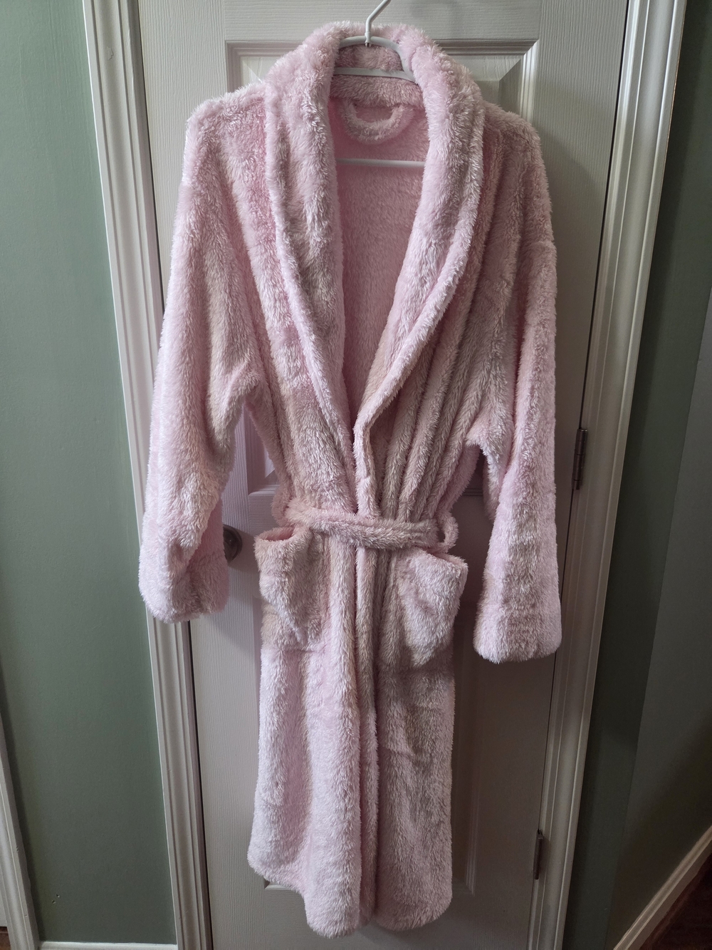 Plush Pink Robe - Soft Women's Bathrobe